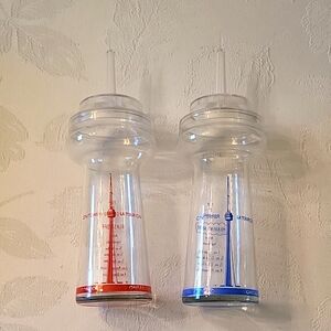 FLASH SALE! RARE CN Tower Clear Drinkware. Red &Blue Design. Set of 2 with Lids!
